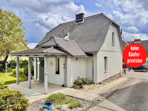 Einfamilienhaus kaufen in Blankensee Pampow, mit Stellplatz, 1.614 m² Grundstück, 109 m² Wohnfläche, 4 Zimmer