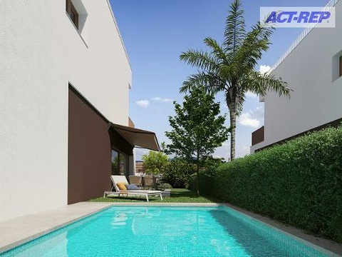 Villa kaufen in la Marina, 216 m² Grundstück, 168 m² Wohnfläche, 4 Zimmer