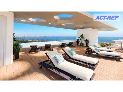 Wohnung kaufen in Punta Prima, 115 m² Wohnfläche, 4 Zimmer