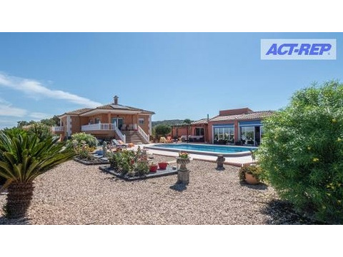 Haus kaufen in Benejúzar, 6.500 m² Grundstück, 450 m² Wohnfläche, 4 Zimmer