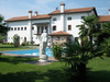 Haus kaufen in Bevazzana Aprilia Marittima Centro, mit Stellplatz, 5.300 m² Grundstück, 600 m² Wohnfläche, 7 Zimmer