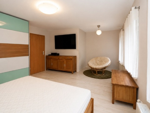 Bild 14 Schlafzimmer Ansicht 2 (KI-optimiert)