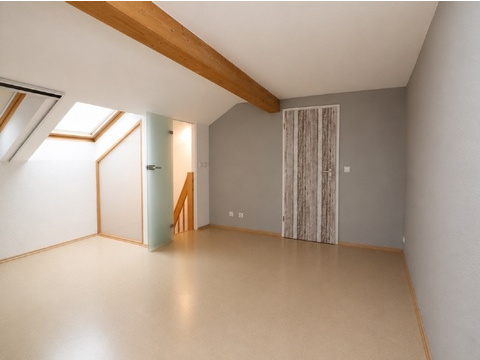 Bild 19 Zimmer Spitzboden (KI-optimiert)