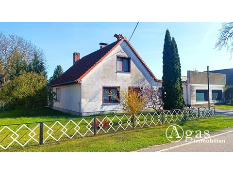 Einfamilienhaus kaufen in Golßen, 1.080 m² Grundstück, 217 m² Wohnfläche, 6 Zimmer
