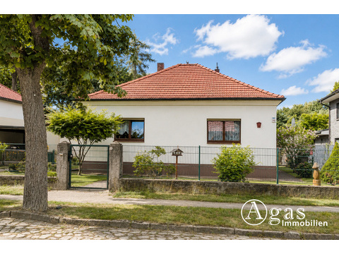 Haus kaufen in Schöneiche bei Berlin, 1.468 m² Grundstück, 84,34 m² Wohnfläche, 3,5 Zimmer