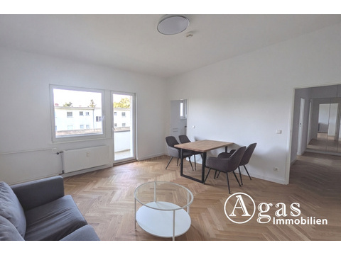 Wohnzimmer Ansicht 2