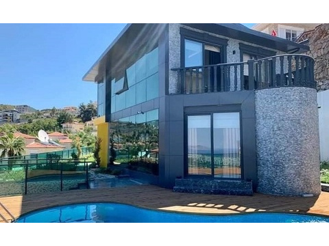 Villa kaufen in Kargıcak, mit Stellplatz, 380 m² Grundstück, 300 m² Wohnfläche, 5 Zimmer