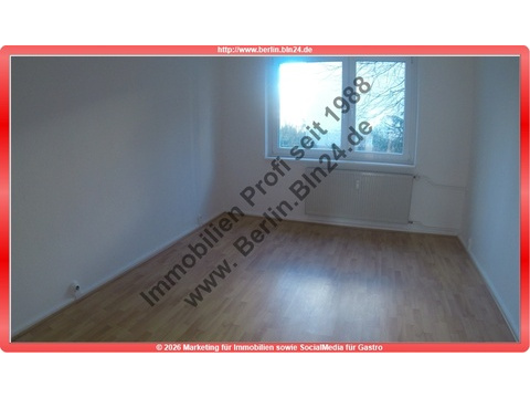 Etagenwohnung mieten in Berlin, mit Stellplatz, 65 m² Wohnfläche, 2 Zimmer