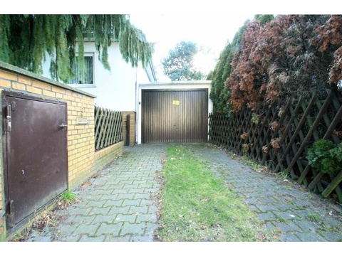 Garage-1