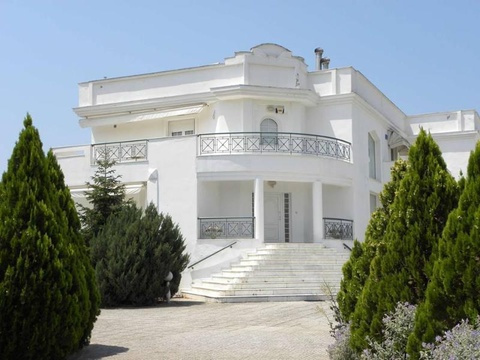 Haus kaufen, 4.500 m² Grundstück, 600 m² Wohnfläche, 20 Zimmer