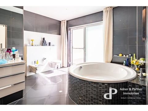 Bad en Suite zur Terrasse