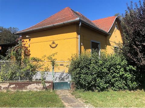 Einfamilienhaus kaufen in Buzsák, 3.400 m² Grundstück, 120 m² Wohnfläche, 4 Zimmer