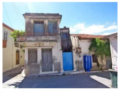 Etagenwohnung kaufen in Neapoli, mit Stellplatz, 50 m² Wohnfläche, 4 Zimmer