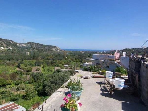 Landhaus kaufen in Agios Nikolaos, mit Stellplatz, 62 m² Grundstück, 87 m² Wohnfläche, 3 Zimmer