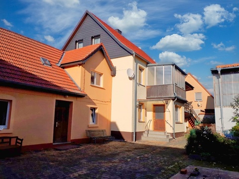Einfamilienhaus kaufen in Mansfeld, 766 m² Grundstück, 200 m² Wohnfläche, 8 Zimmer