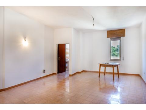 Erdgeschosswohnung kaufen in Sedini, mit Stellplatz, 105 m² Wohnfläche, 2 Zimmer