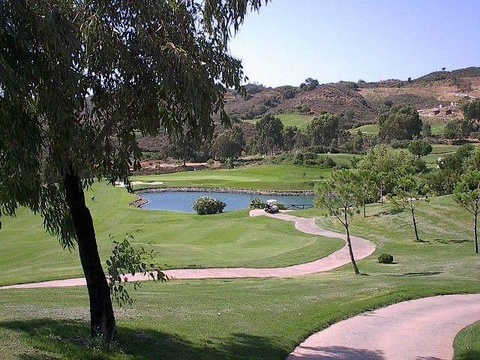Grundstück kaufen in Mijas Costa, 2.903 m² Grundstück