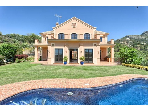 Villa kaufen in Benahavís, 5.160 m² Grundstück, 433 m² Wohnfläche, 4 Zimmer
