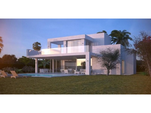 Villa kaufen in Marbella, 800 m² Grundstück, 209 m² Wohnfläche, 4 Zimmer