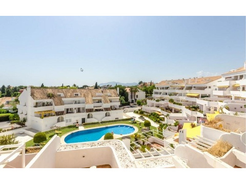 Wohnung kaufen in Marbella Nueva Andalucía, 122 m² Wohnfläche, 3 Zimmer