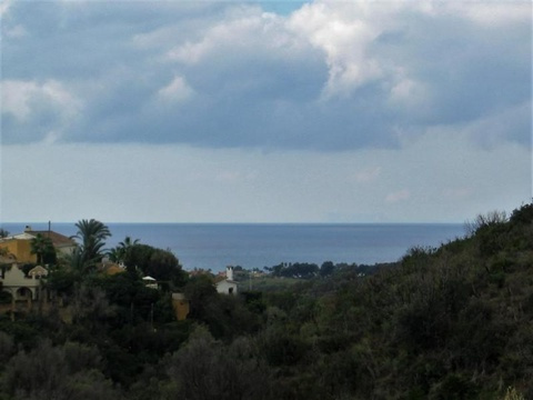 Grundstück kaufen in Marbella, 1.170 m² Grundstück