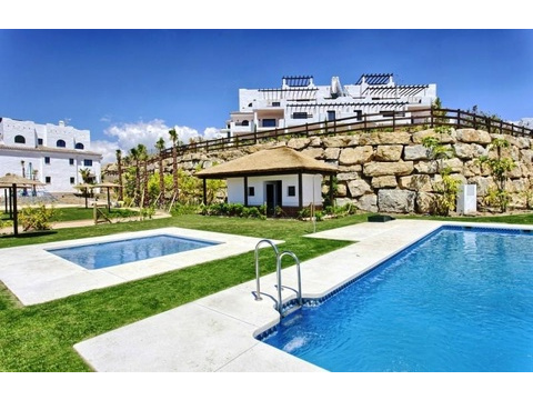 Wohnung kaufen in Casares, 92 m² Wohnfläche, 2 Zimmer