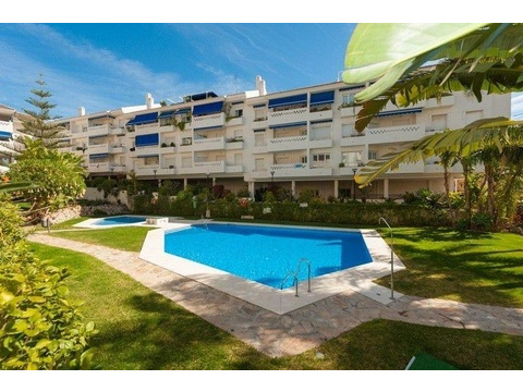 Wohnung kaufen in San Pedro de Alcantara, 130 m² Wohnfläche, 3 Zimmer