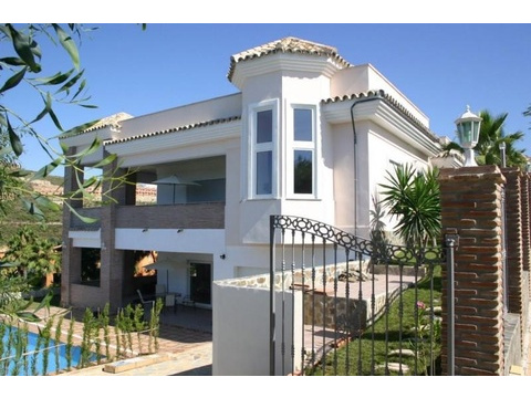 Villa kaufen in Benahavís, 1.086 m² Grundstück, 794 m² Wohnfläche, 5 Zimmer