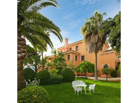 Villa kaufen in Mijas, 4.000 m² Grundstück, 897 m² Wohnfläche, 7 Zimmer