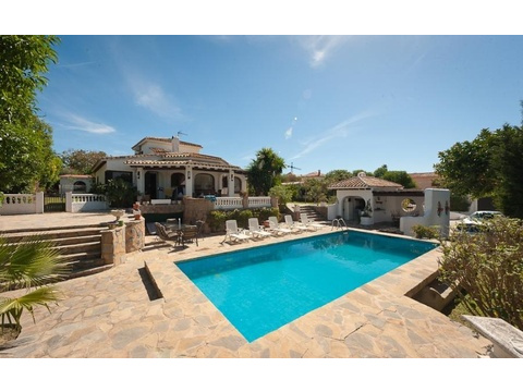 Villa kaufen in Mijas, 2.267 m² Grundstück, 210 m² Wohnfläche, 5 Zimmer