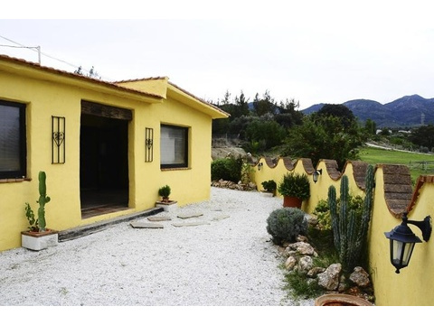 Haus kaufen in Alhaurín de la Torre, 5.512 m² Grundstück, 60 m² Wohnfläche, 1 Zimmer