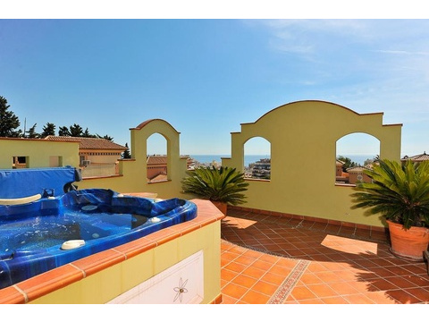 Villa kaufen in Marbella, 570 m² Grundstück, 411 m² Wohnfläche, 5 Zimmer