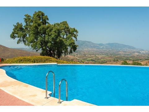 Wohnung kaufen in Elviria, 167 m² Wohnfläche, 3 Zimmer