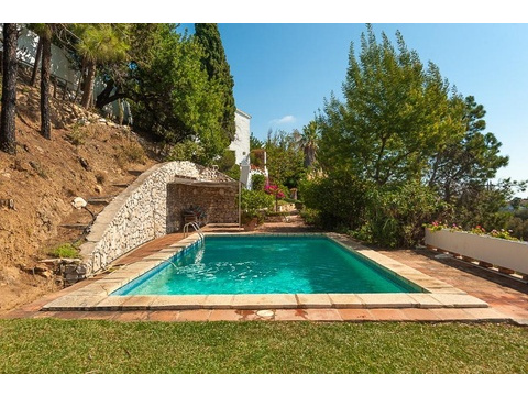 Villa kaufen in Mijas, 11.784 m² Grundstück, 302 m² Wohnfläche, 4 Zimmer