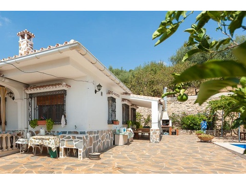 Haus kaufen in Periana, 5.335 m² Grundstück, 152 m² Wohnfläche, 3 Zimmer