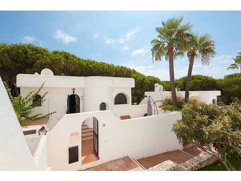 Villa kaufen in Marbella, 63 m² Grundstück, 119 m² Wohnfläche, 3 Zimmer