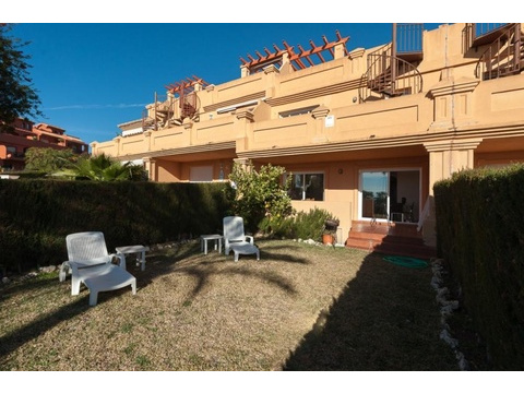 Stadthaus kaufen in Estepona, 113 m² Wohnfläche, 3 Zimmer