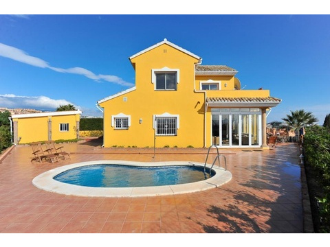 Villa kaufen in Mijas, 620 m² Grundstück, 161 m² Wohnfläche, 3 Zimmer