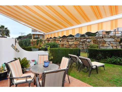 Stadthaus kaufen in Casares, 29 m² Grundstück, 106 m² Wohnfläche, 3 Zimmer