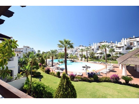 Wohnung kaufen in San Pedro de Alcantara, 160 m² Wohnfläche, 3 Zimmer