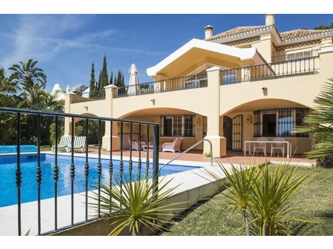 Villa kaufen in Benahavís, 1.000 m² Grundstück, 503 m² Wohnfläche, 6 Zimmer