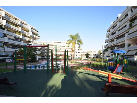 Wohnung kaufen in San Pedro de Alcantara, 116 m² Wohnfläche, 2 Zimmer