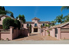 Villa kaufen in San Pedro de Alcantara, 3.923 m² Grundstück, 955 m² Wohnfläche, 8 Zimmer