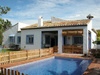 Villa kaufen in Fuengirola, 900 m² Grundstück, 257 m² Wohnfläche, 4 Zimmer