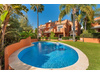 Stadthaus kaufen in Los Monteros, 55 m² Grundstück, 150 m² Wohnfläche, 3 Zimmer