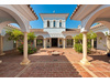 Villa kaufen in Alhaurín el Grande, 3.653 m² Grundstück, 635 m² Wohnfläche, 6 Zimmer