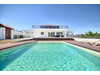 Villa kaufen in Estepona, 1.695 m² Grundstück, 434 m² Wohnfläche, 4 Zimmer