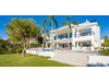 Villa kaufen in Nueva Andalucía, 1.806 m² Grundstück, 740 m² Wohnfläche, 5 Zimmer