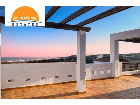 Etagenwohnung kaufen in Casares, mit Stellplatz, 131 m² Wohnfläche, 3 Zimmer