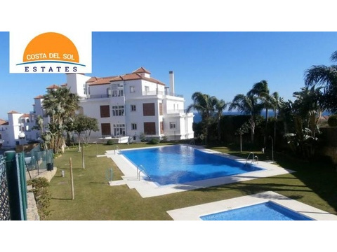 Etagenwohnung kaufen in San Luis de Sabinillas, mit Stellplatz, 67 m² Wohnfläche, 3 Zimmer